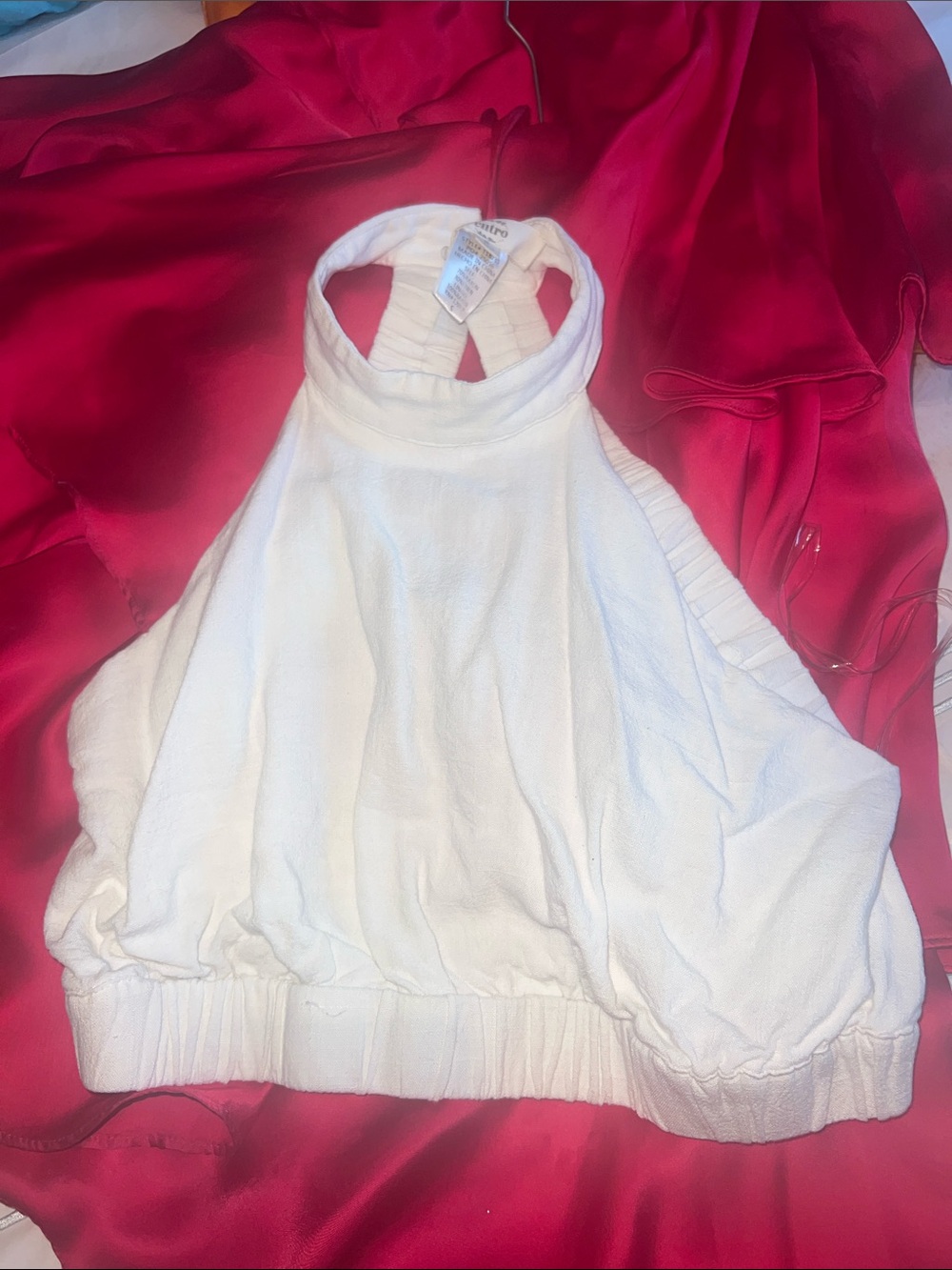 entro White Halter Crop Tank Top